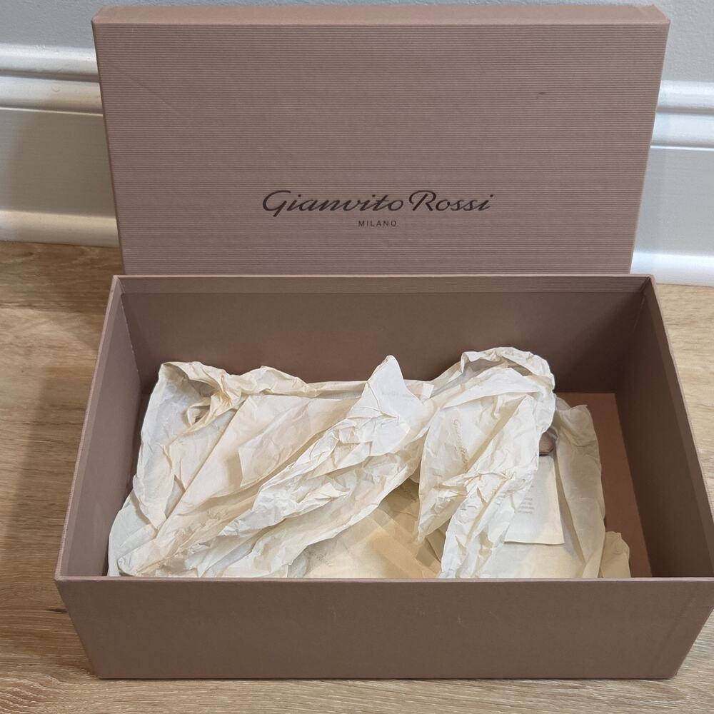 Gianvito Rossi Gift/Shoe Box Brown Large Cardboard Rectangle (BOX ONLY)